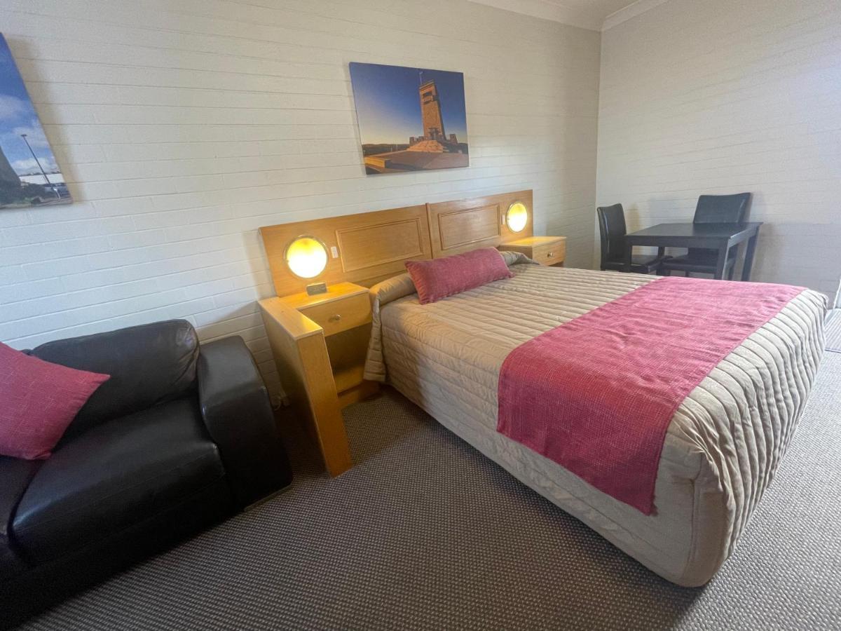 Goulburn Motor Inn Экстерьер фото