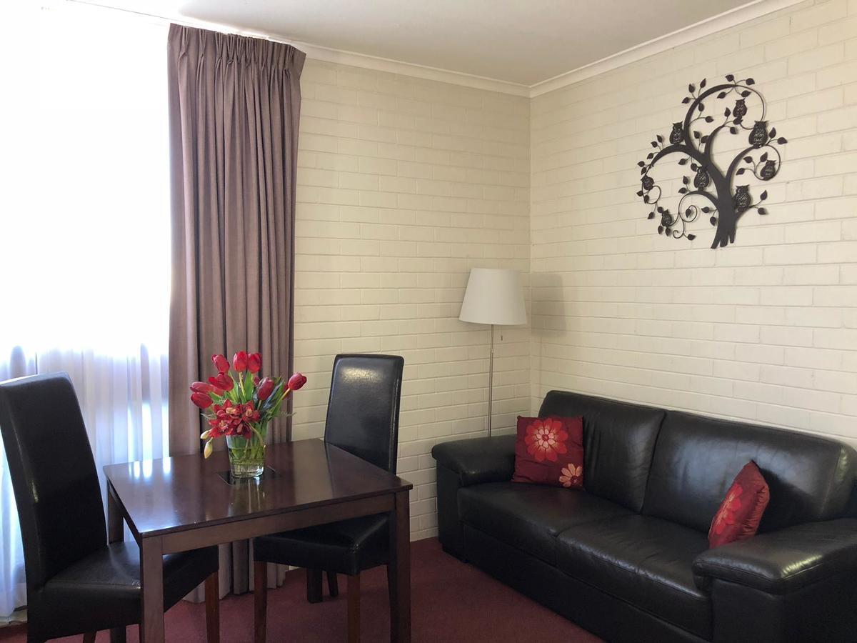Goulburn Motor Inn Экстерьер фото
